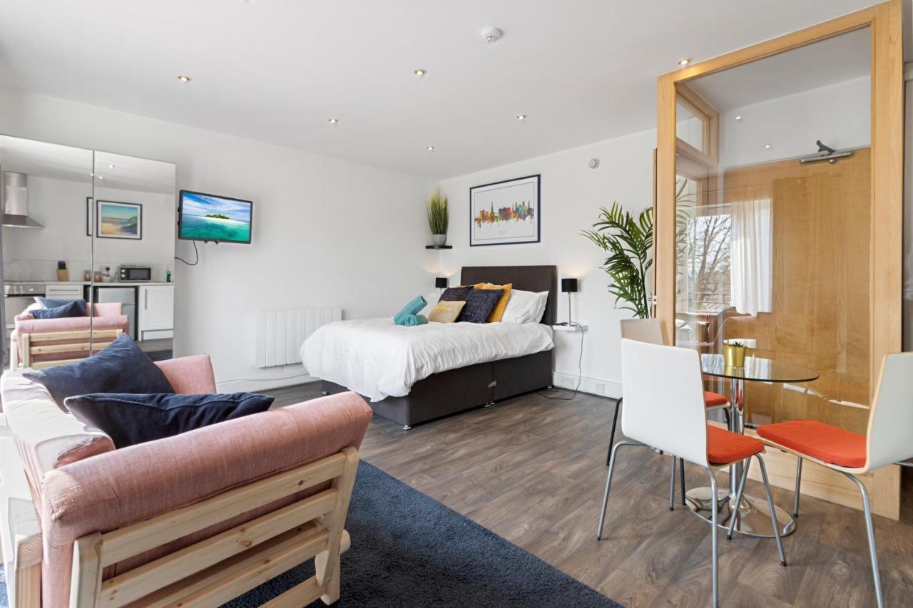 Exeter City Centre Apartments Stoop Apartment Exterior photo